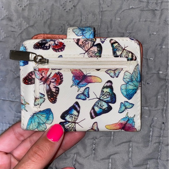 ✨ BUTTERFLY WALLET🦋 - Picture 2 of 6